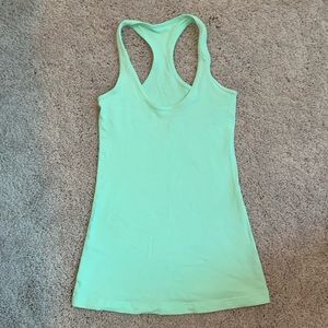 Lululemon size 2 mint green tank